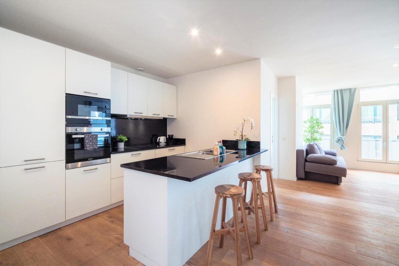 The Main Square Residence Antwerpen Bagian luar foto