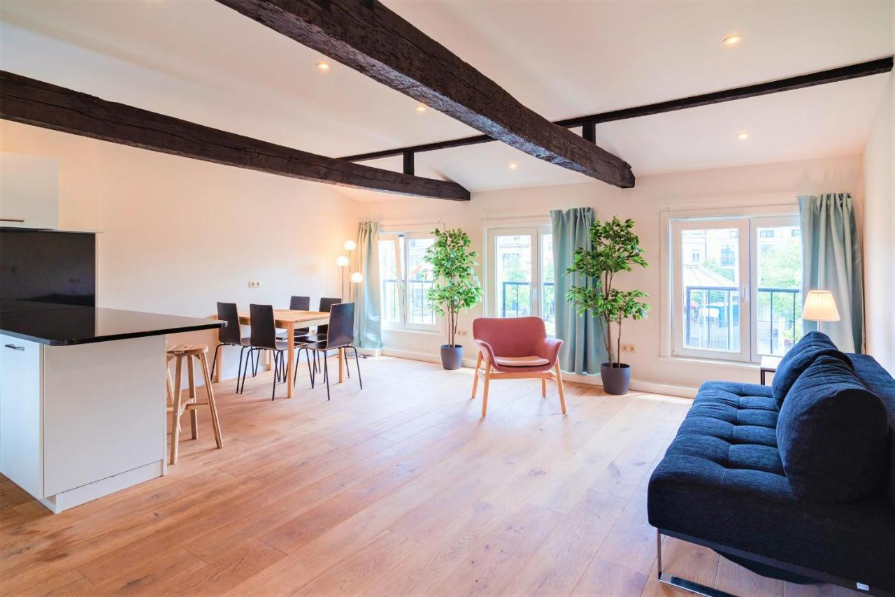 The Main Square Residence Antwerpen Bagian luar foto
