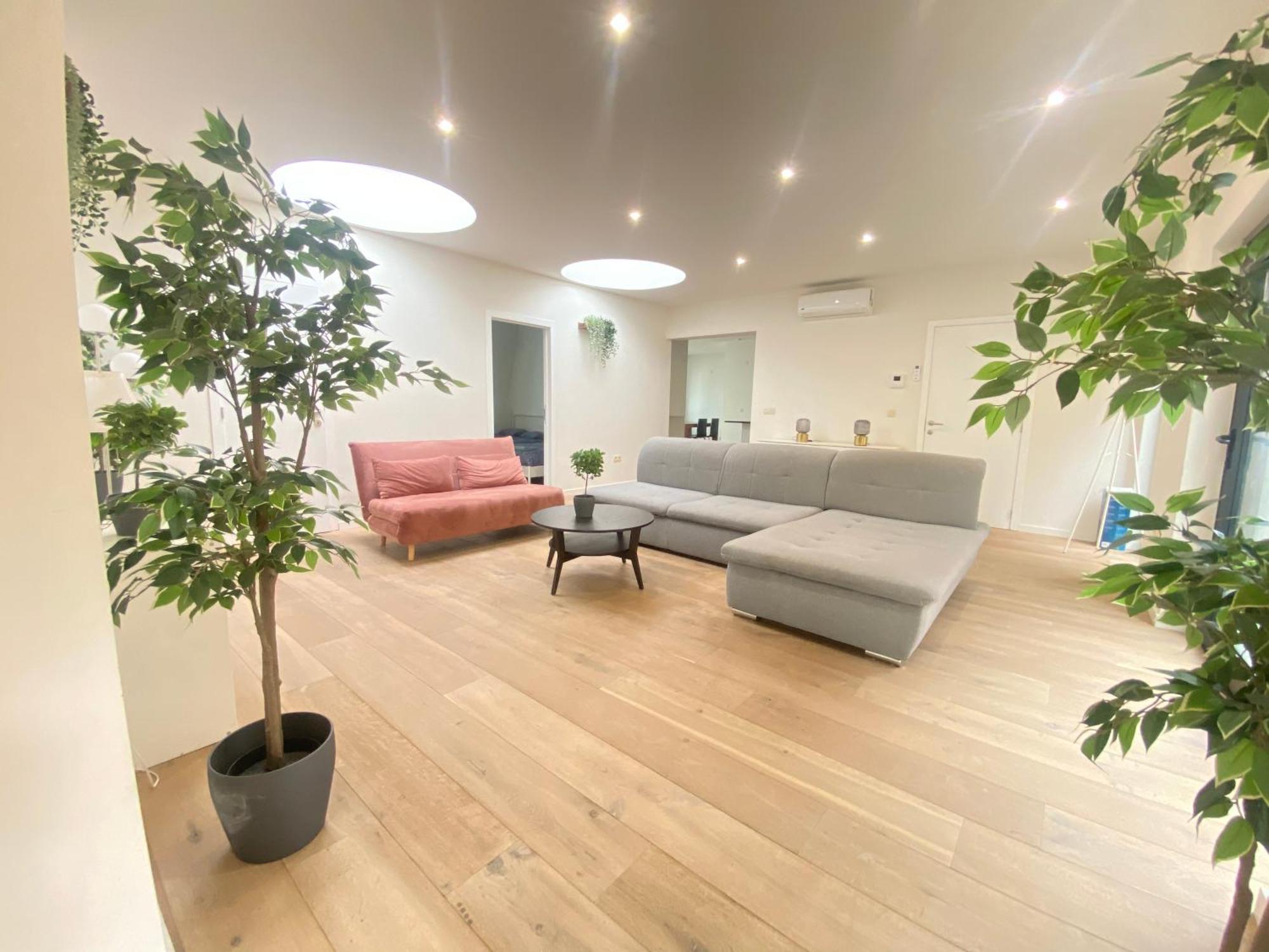 The Main Square Residence Antwerpen Bagian luar foto